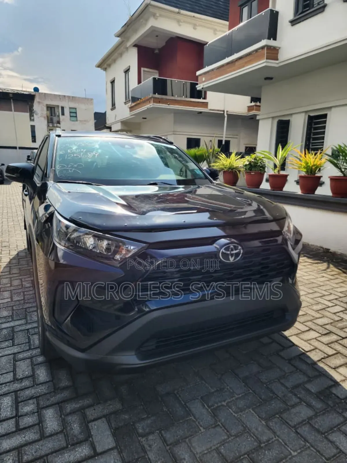 Toyota RAV4 2021 Black