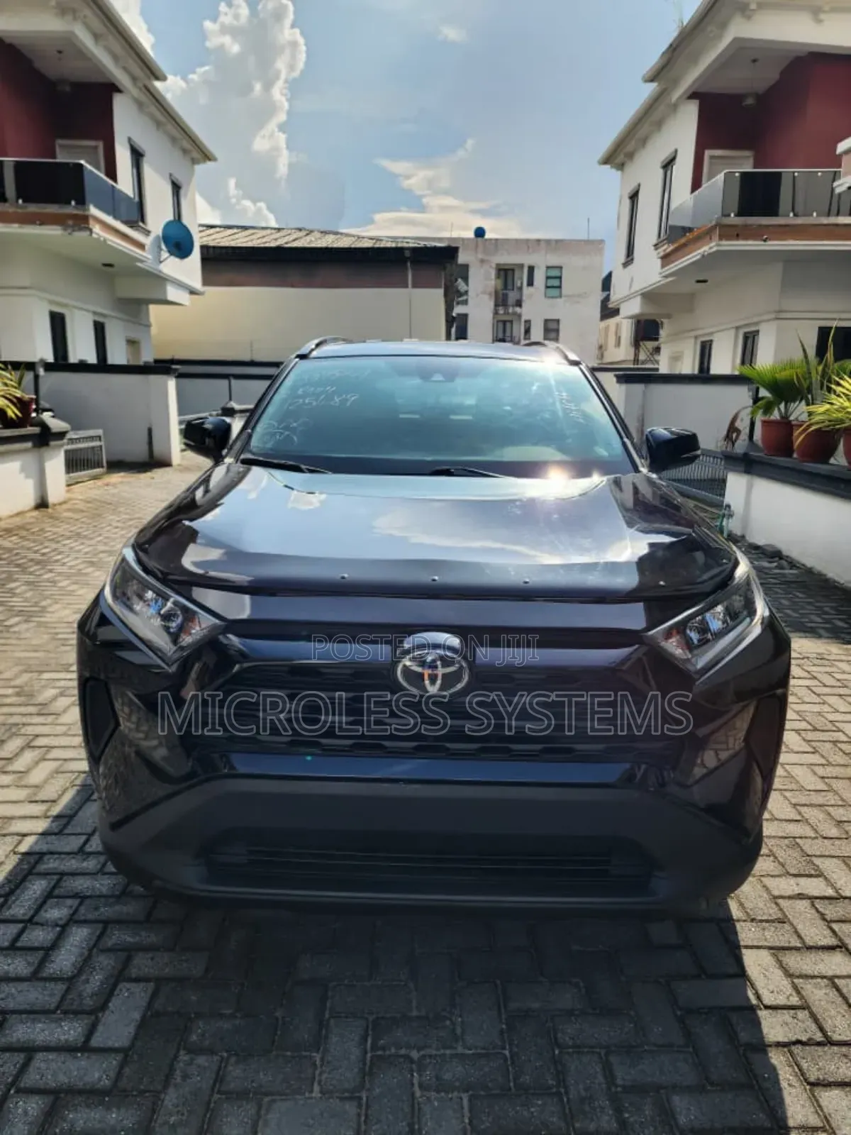 Toyota RAV4 2021 Black
