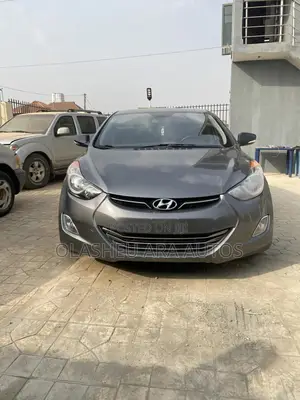 Hyundai Elantra Limited 4dr Sedan (1.8L 4cyl 6A) 2014 Gray