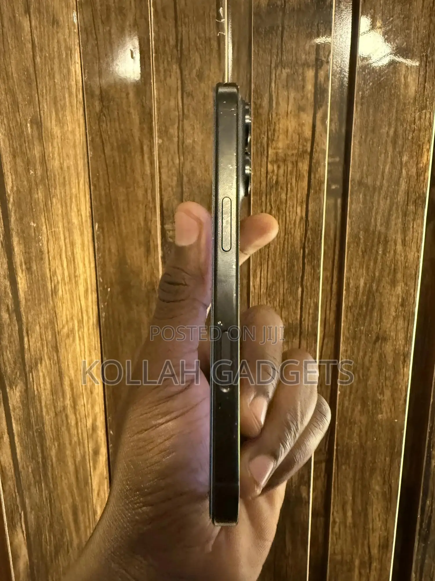 Apple iPhone 16 Pro 128 GB Black
