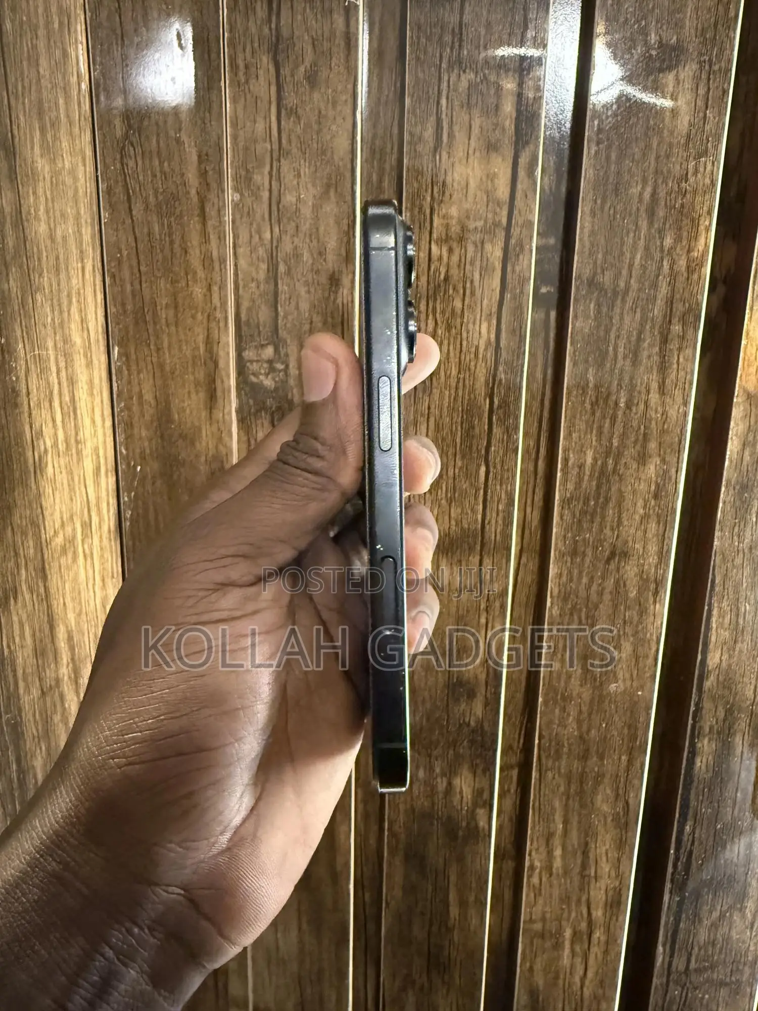Apple iPhone 16 Pro 128 GB Black