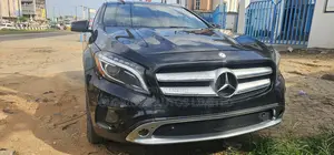 Mercedes-Benz GLA-Class GLA250 4MATIC 4dr SUV AWD (2.0L 4cyl Turbo 7AM) Black
