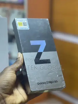 New Samsung Galaxy Z Flip3 5G 128 GB White
