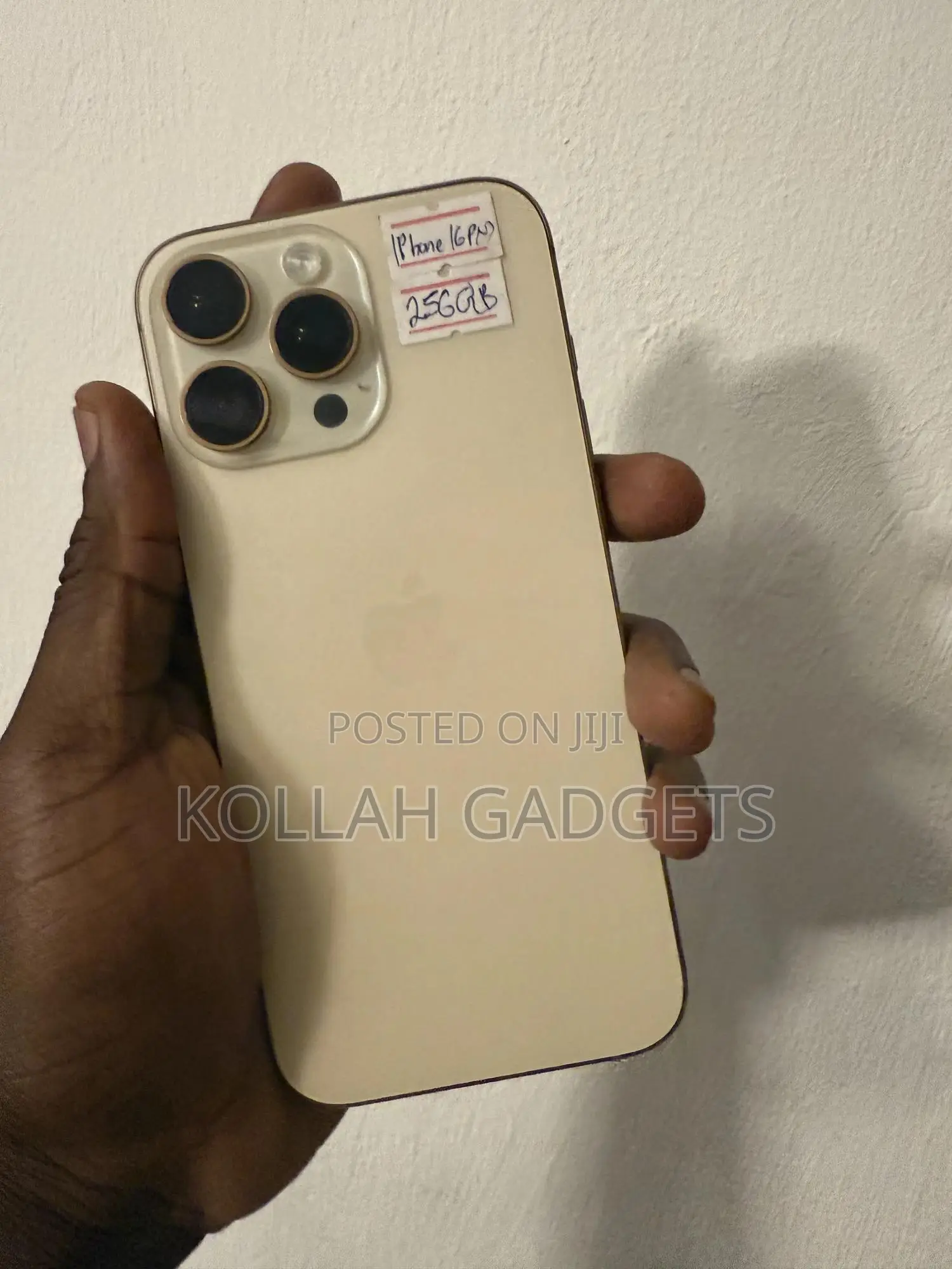 Apple iPhone 16 Pro Max 256 GB Gold