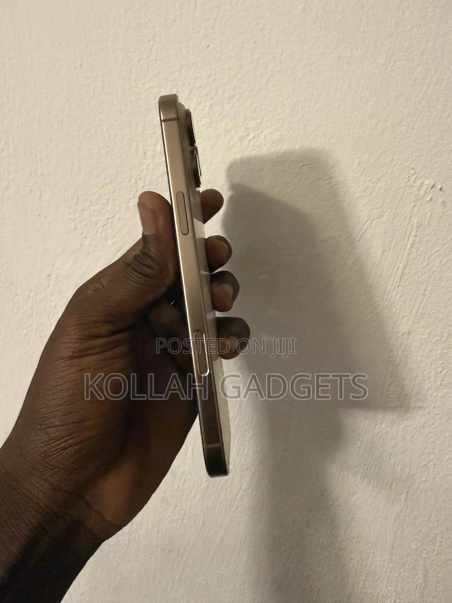 Apple iPhone 16 Pro Max 256 GB Gold