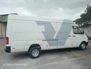 Waypoint Logistics — Delivering Beyond Borders 