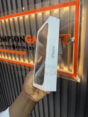 New Apple iPhone 15 Pro Max 256 GB