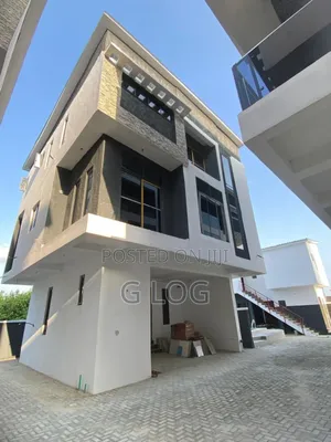 4bdrm Duplex in Thomas Estate for sale