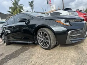 Toyota Corolla SE 2021 Black