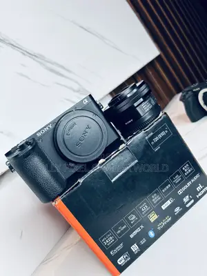 Sony A6500 With Lens