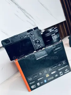 Sony A6500 With Lens