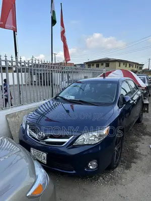Toyota Camry SE 4dr Sedan (2.5L 4cyl 6A) 2012 Blue