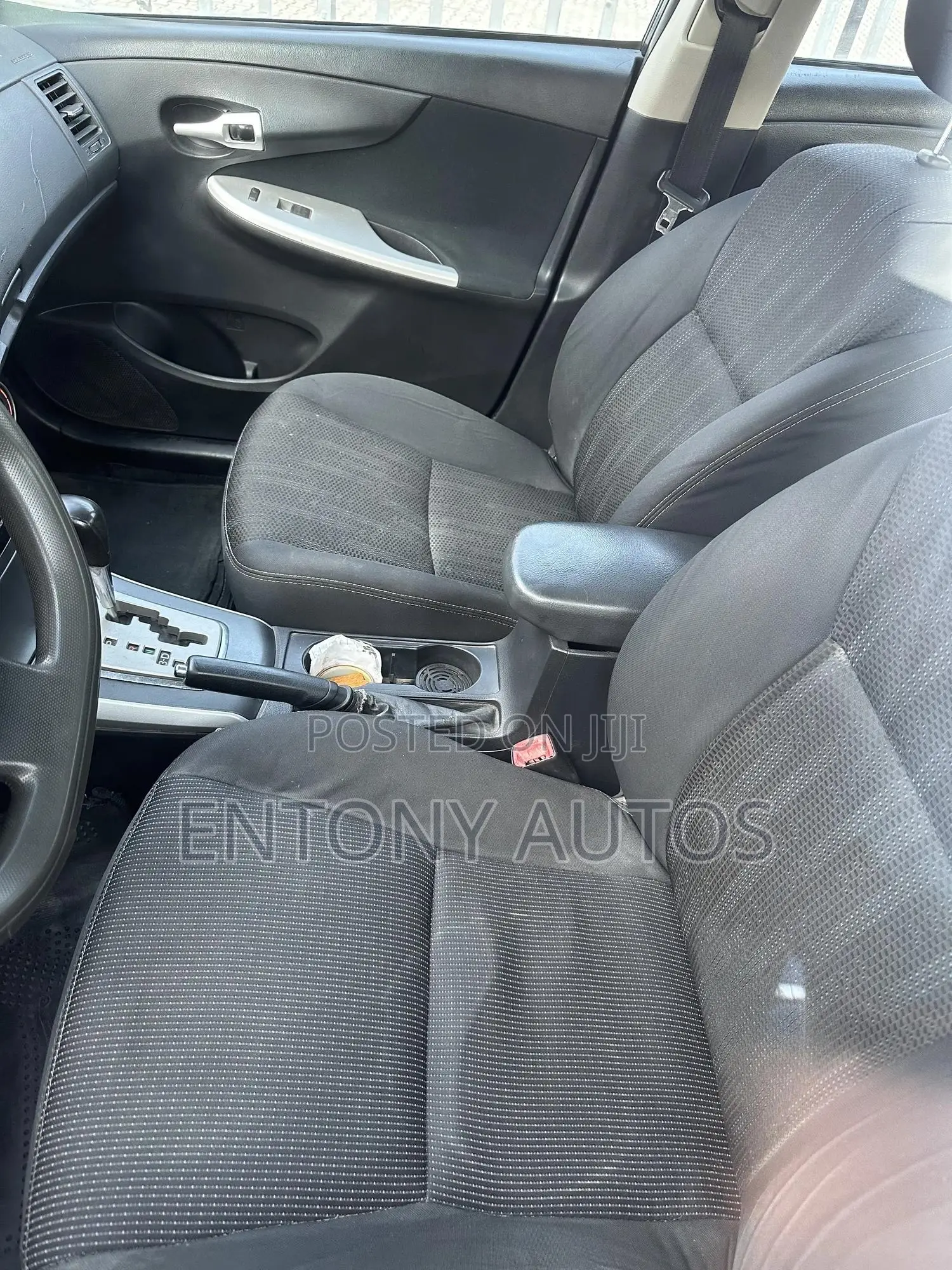 Toyota Corolla 2012 Blue