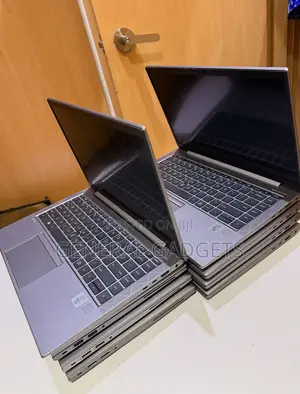 Laptop HP ZBook Firefly 14 G7 32GB Intel Core I7 SSD 1T