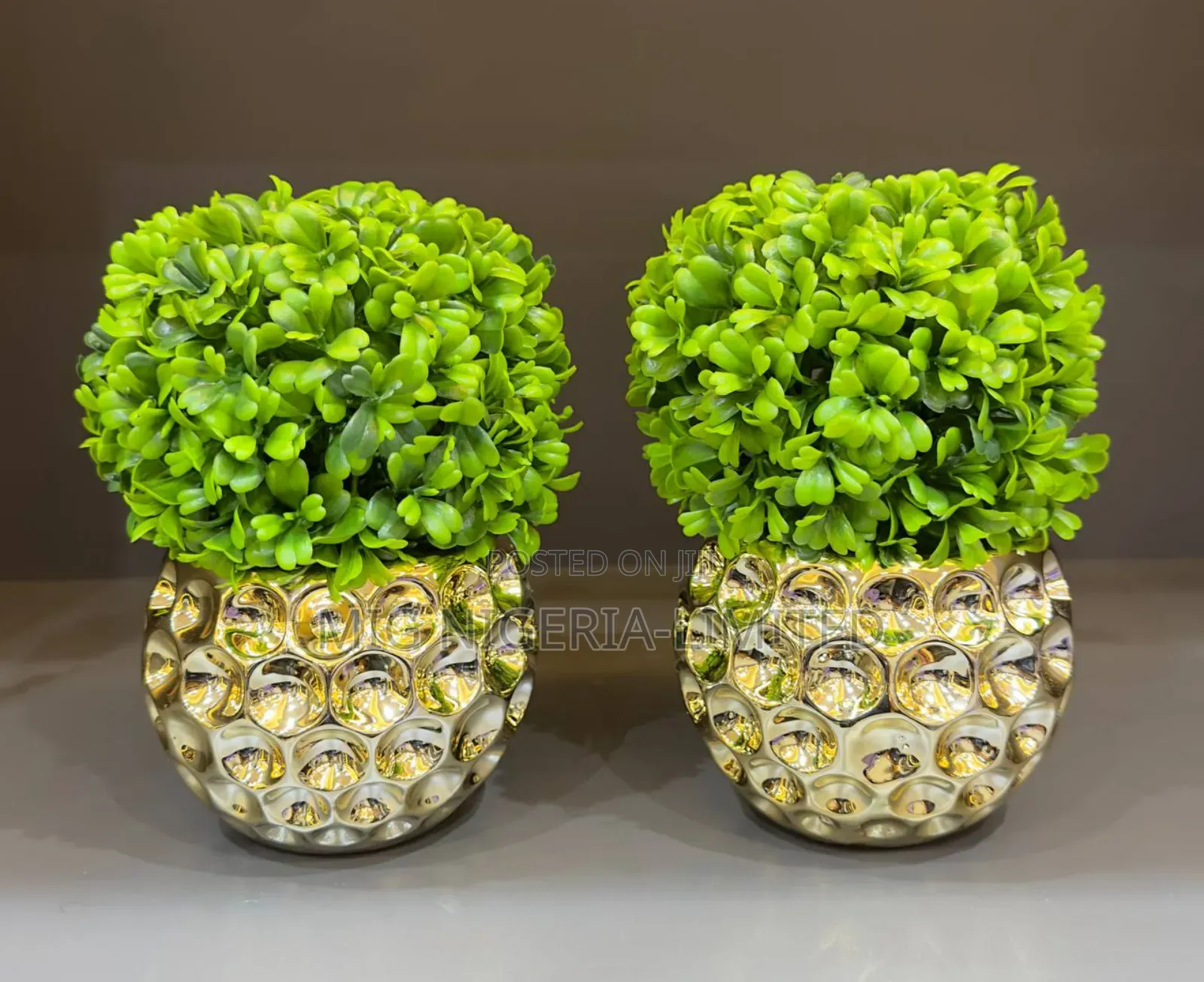 Brosmon Artificial Table Decor Flowers Gold Vase 1pc