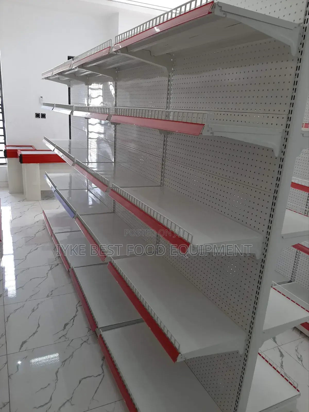 Supermarket Display Shelves