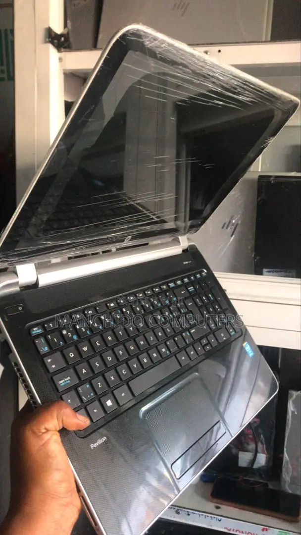 Laptop HP Pavilion 15 8GB Intel Core I5 SSD 256GB