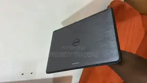 Laptop Dell Latitude 3350 8GB Intel Core i3 HDD 500GB