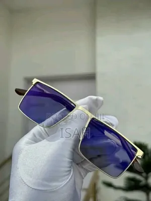 Photochromic Blue Light