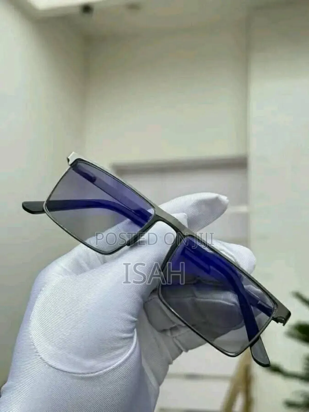 Photochromic Blue Light