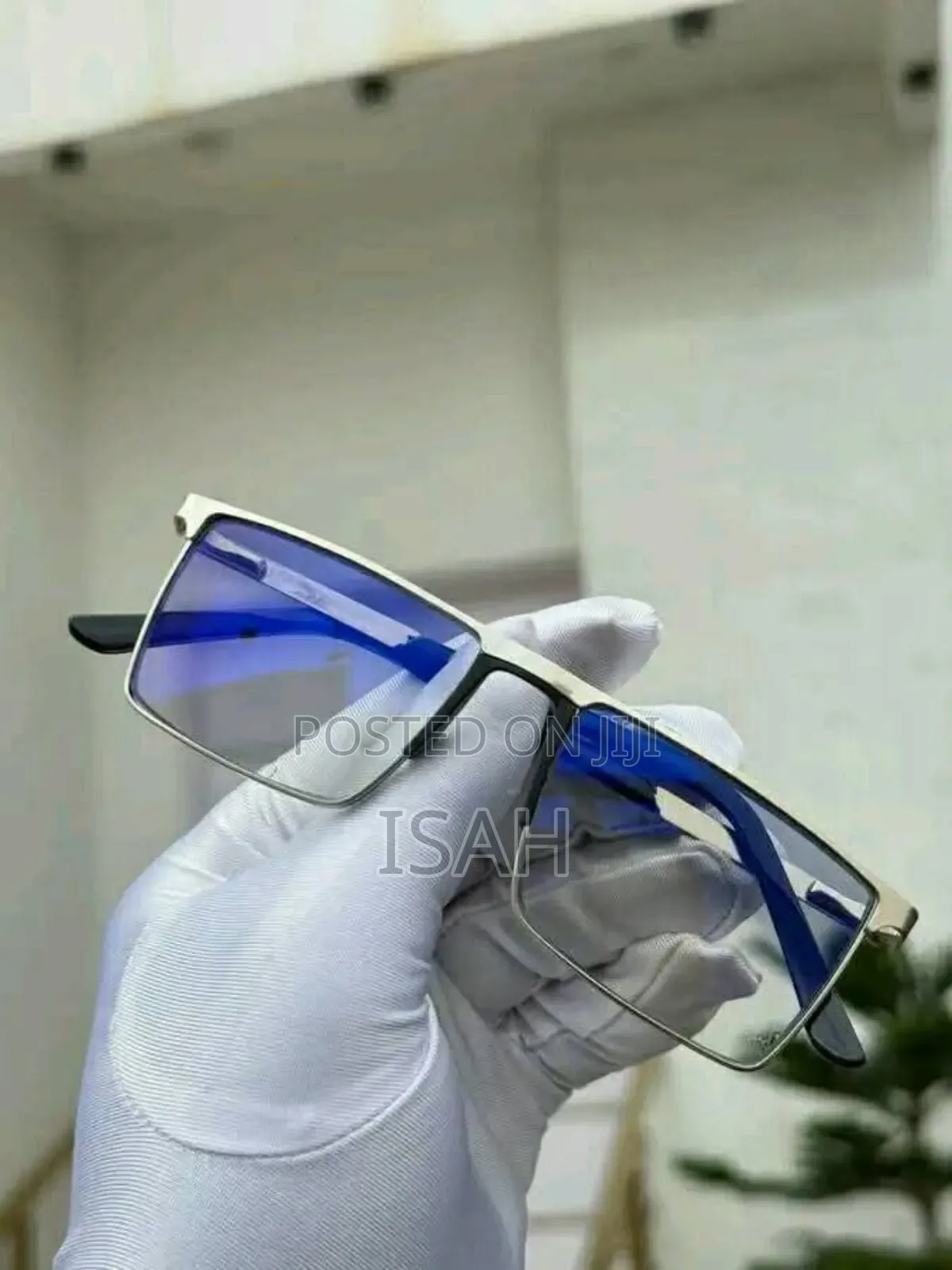 Photochromic Blue Light
