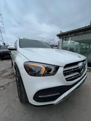 Mercedes-Benz GLE-Class GLE 350 4MATIC 2021 White