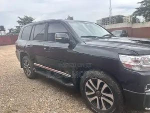Toyota Land Cruiser 2014 Black