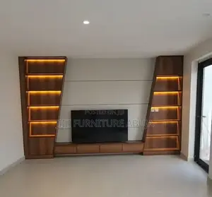 Trapezium Console Tv     Console