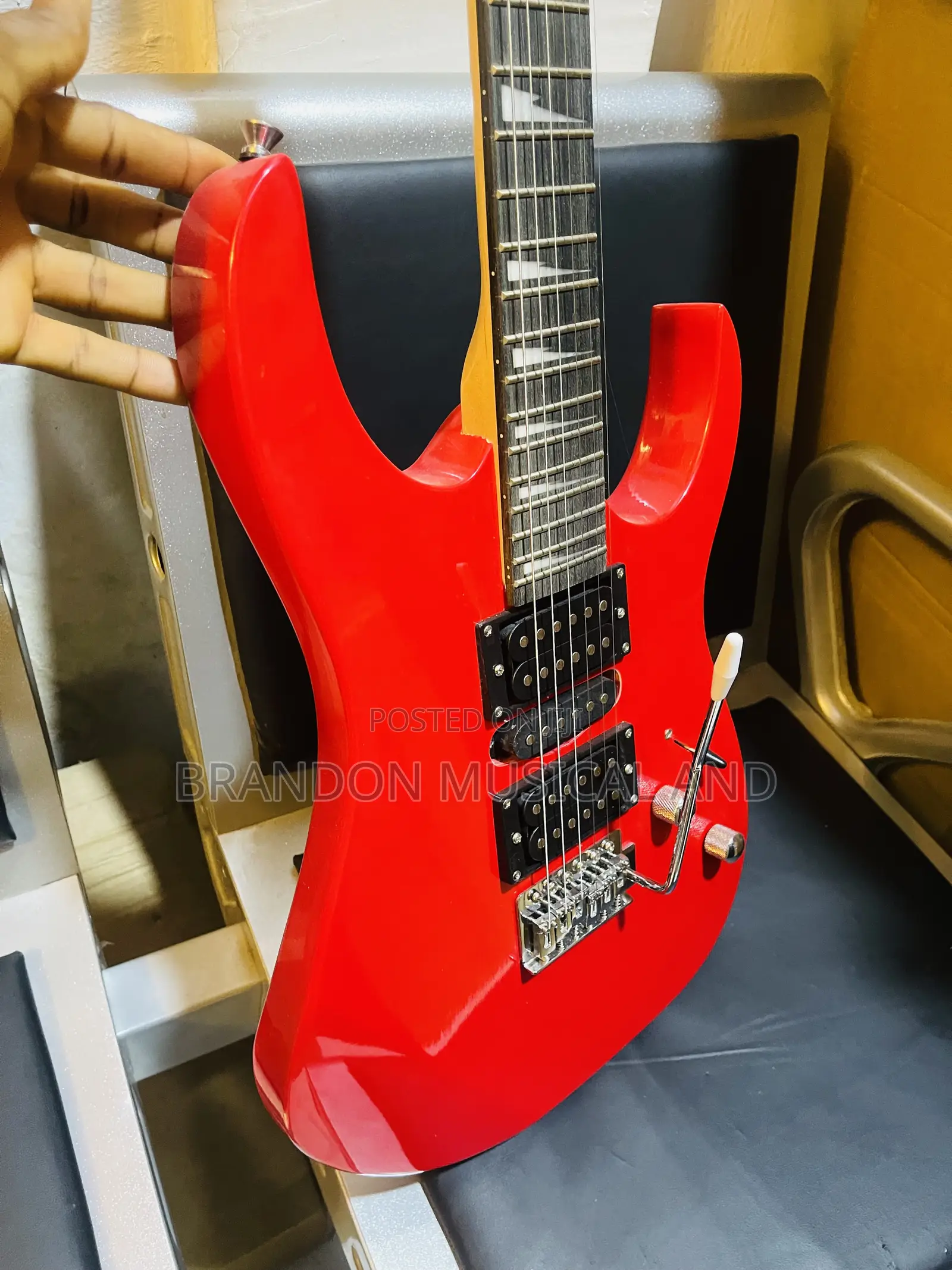 Professional Lead Guitar With Gear