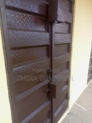 Shop to Let at Eke Amawbia