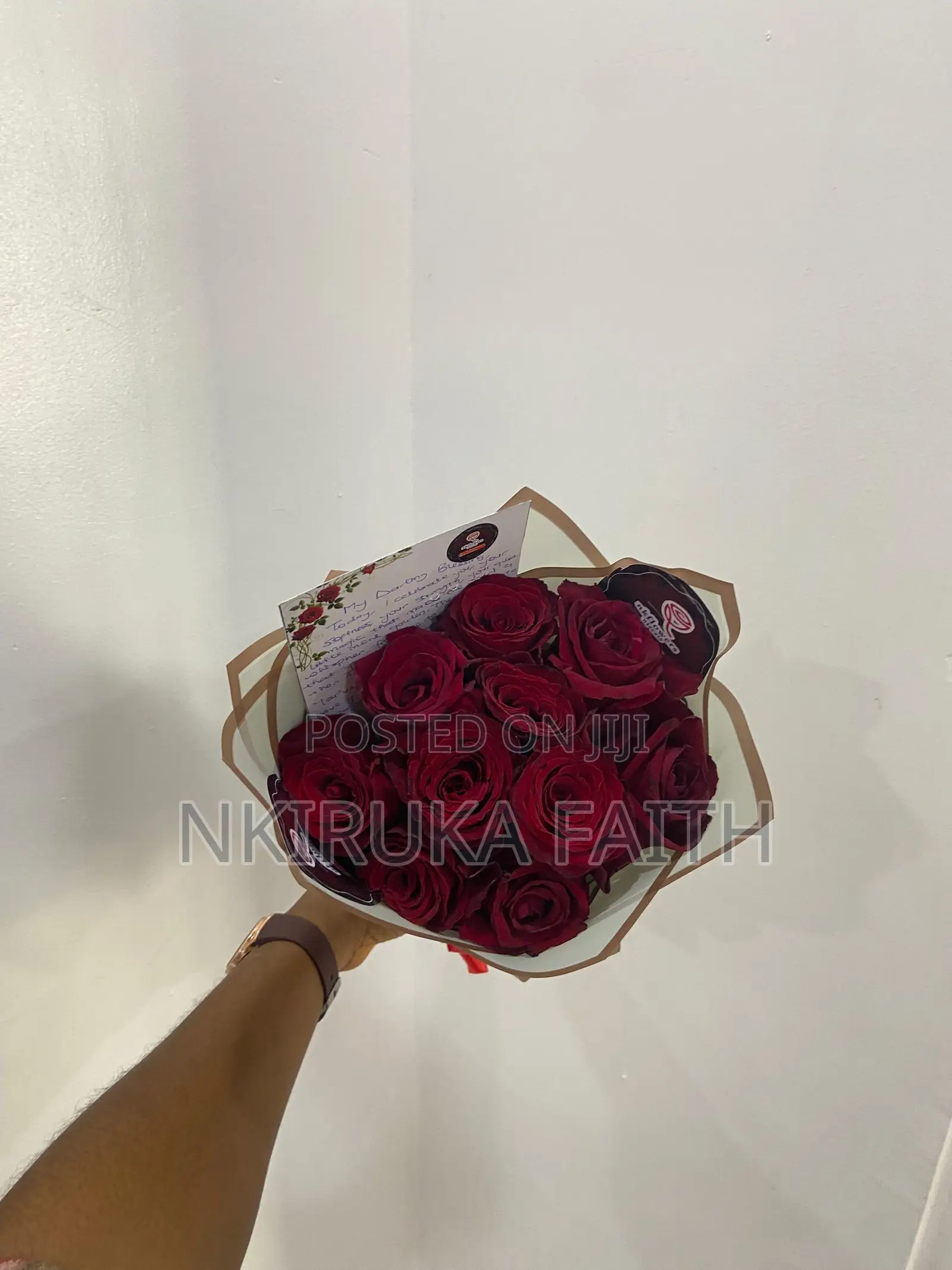Fresh Roses Bouquet