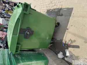 1100l Imported Mammoth Waste/Trash Bin