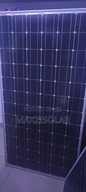 300 Watts Canadian Solar Panels