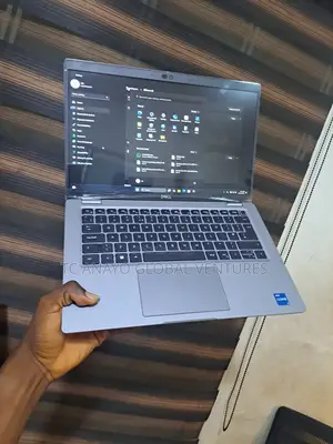Laptop Dell Latitude 5430 16GB Intel Core i5 SSD 512GB