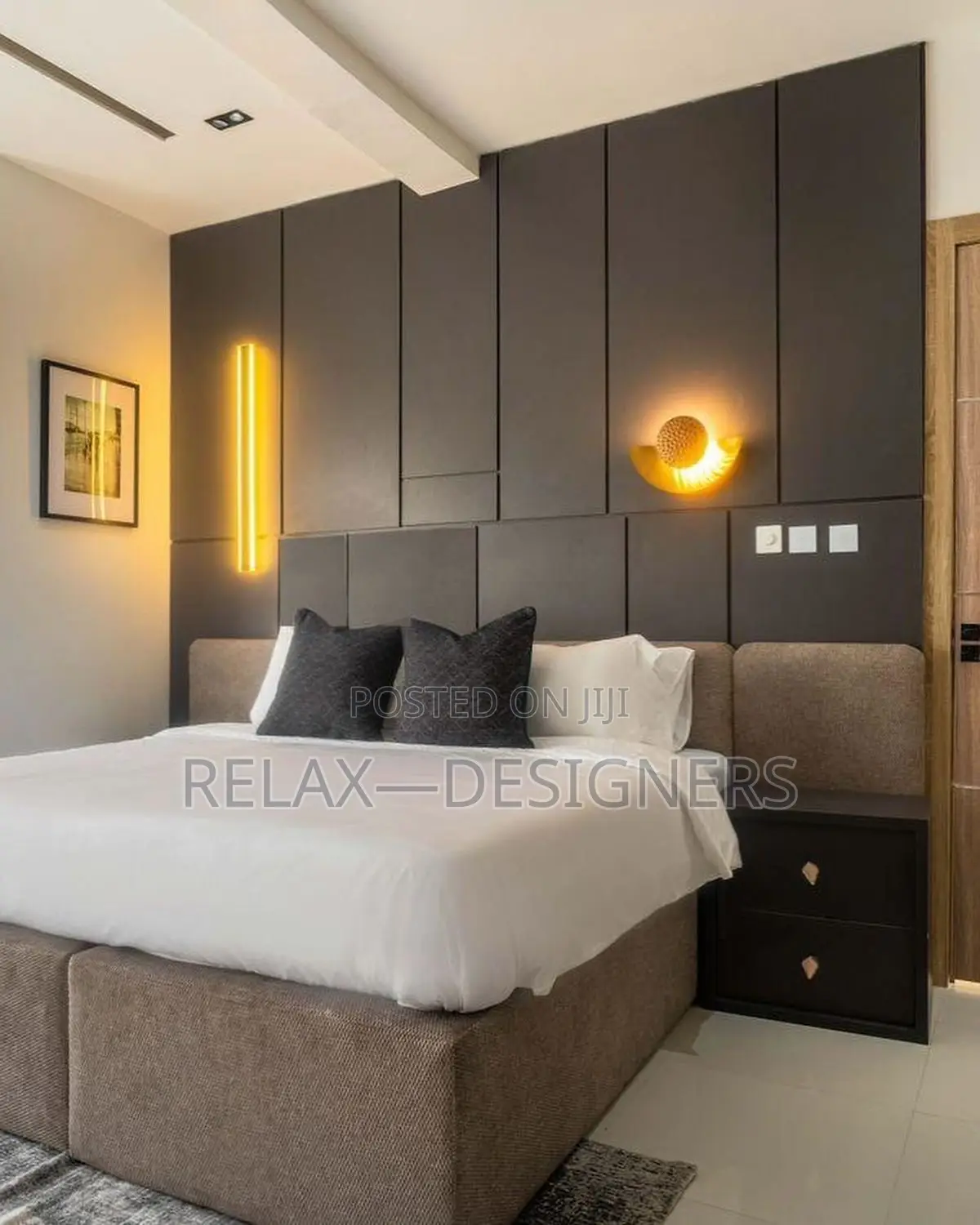 Padded Bed  in Dark Ash