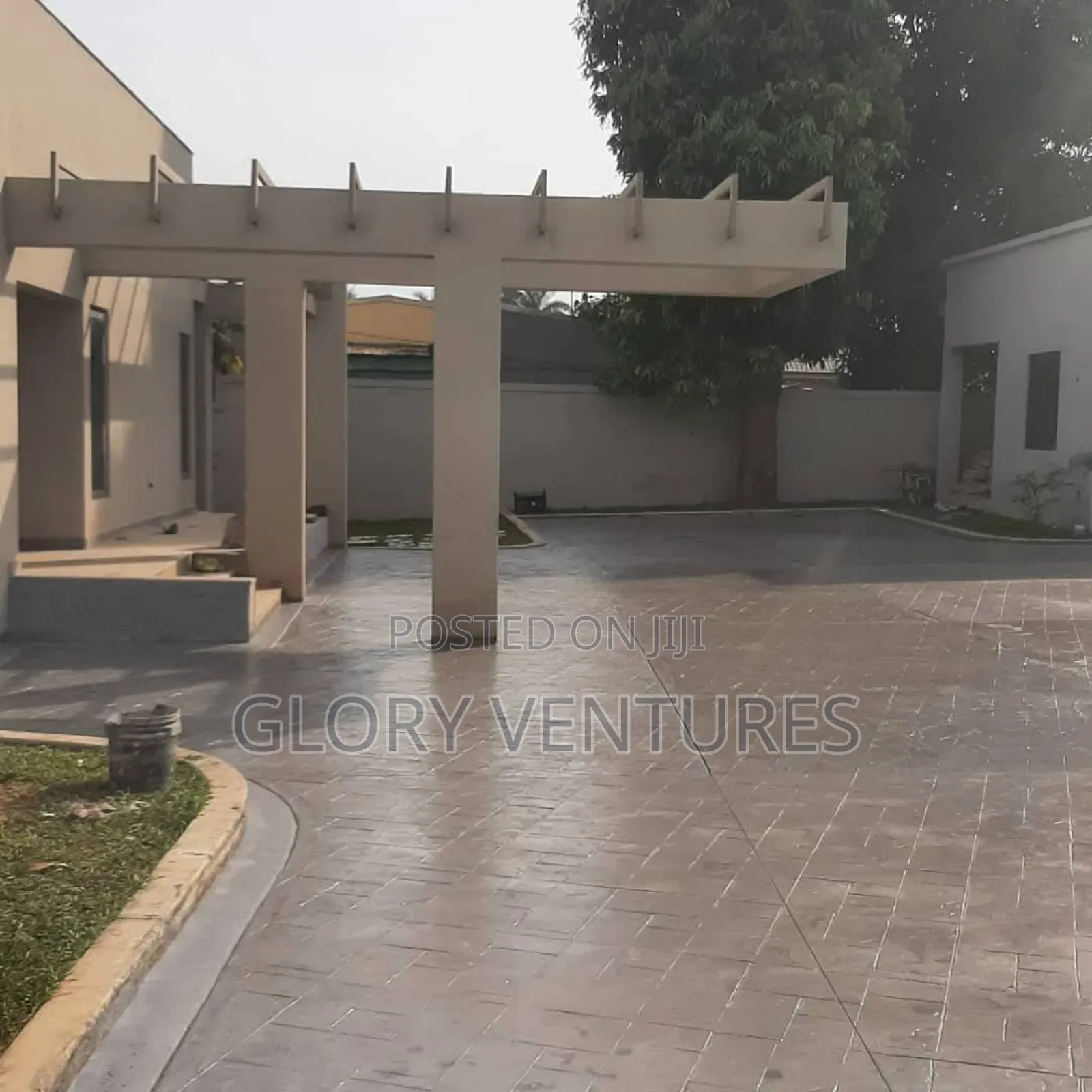 Stamp Concrete And Interlocking