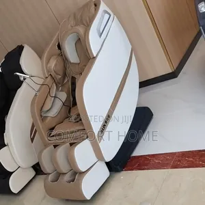 Aux Big Size Zero Gravity Full Body Massage Chair