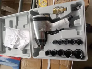 Air Impact Wrench Kit.