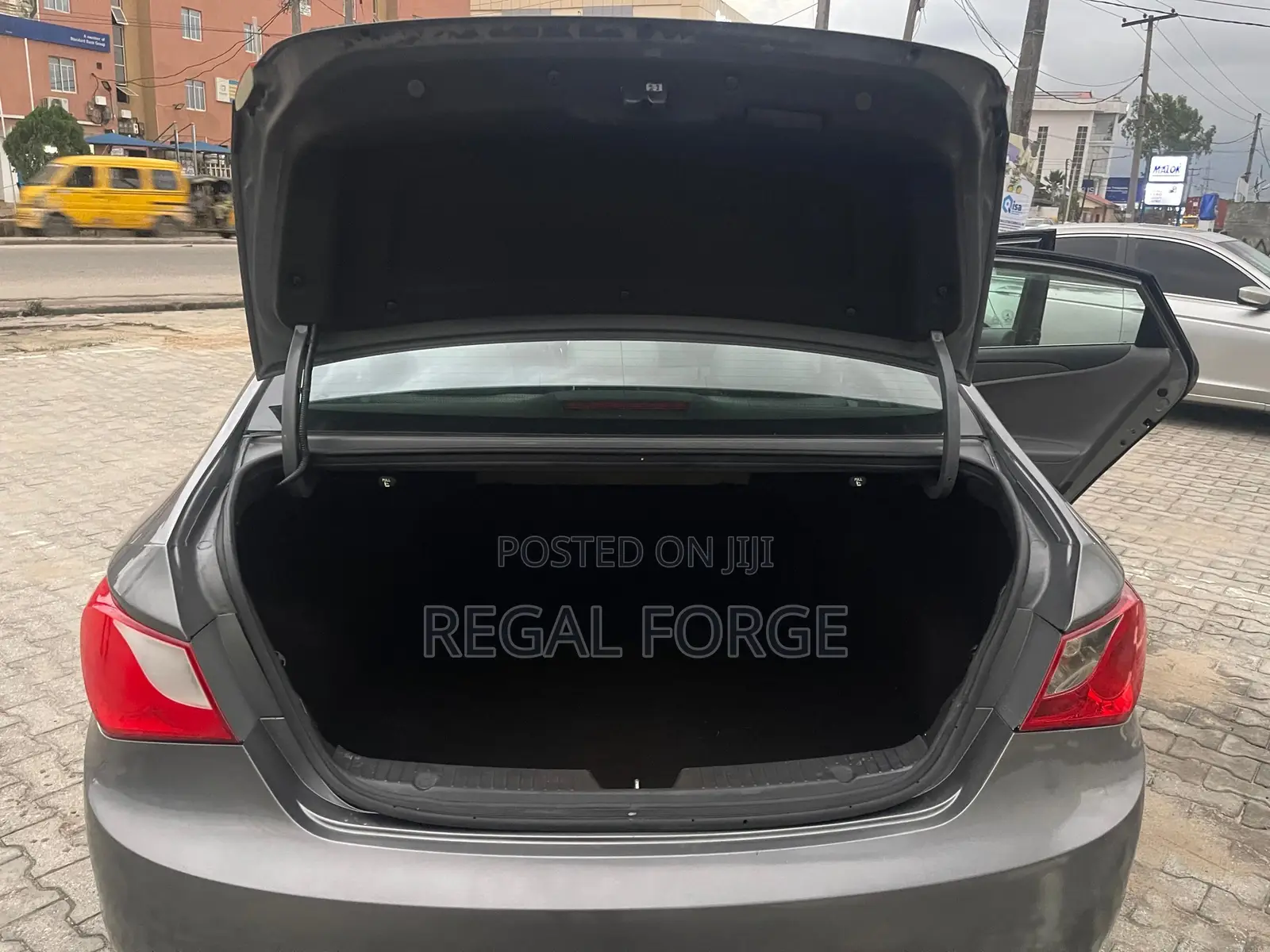 Hyundai Sonata 2012 Gray