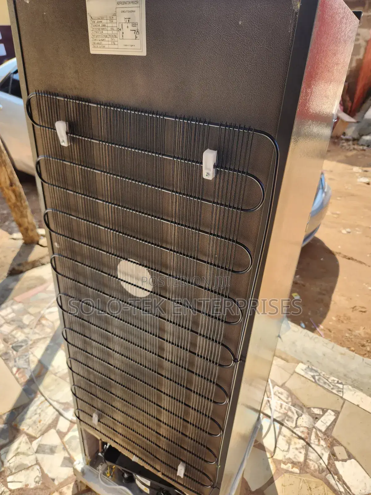 Hisense Fridge 190litres