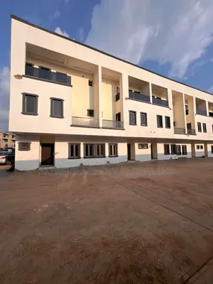 4bdrm Duplex in Jahi Abuja for rent