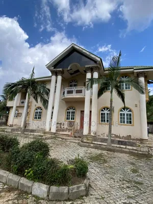 Furnished 5bdrm Duplex in Water View, Ilorin South for sale