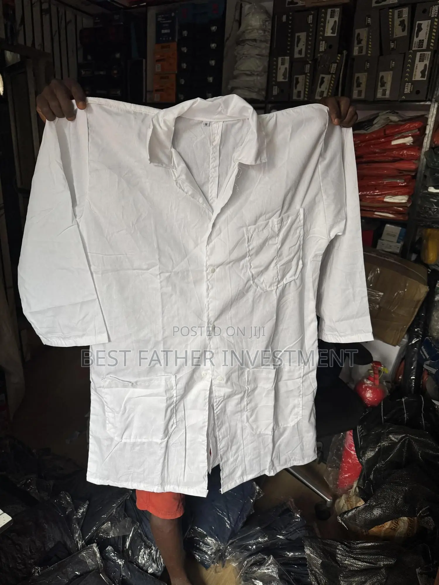 Durable White Lab 🥼 Coat