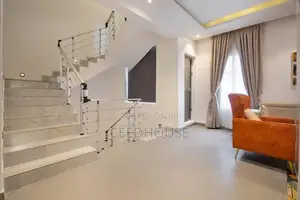 Luxurious 4 Bedroom Duplex With Swimming Pool