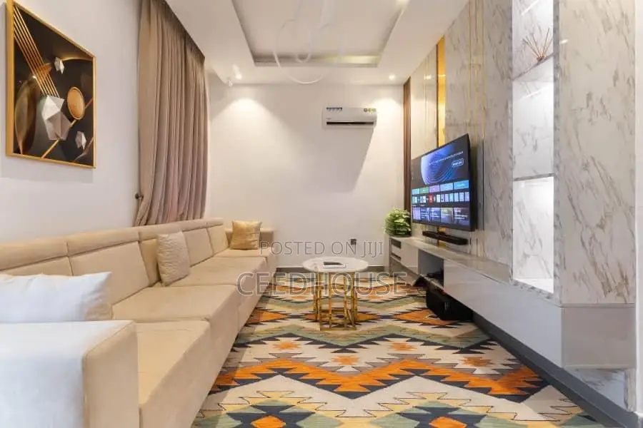 Luxurious 4 Bedroom Duplex With Swimming Pool