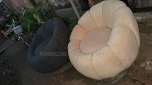 Single Seater Sofa for Homes/ Restaurants/ Hotels/ Lounges/ Bars/ Club