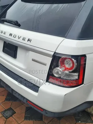 Land Rover Range Rover Sport HSE Lux 2013 White