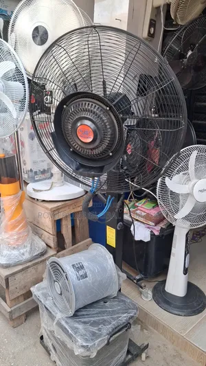 Mist Standing Fan 26inches for Homes/ Restaurants/ Events Centres