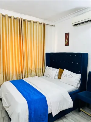 3bdrm Apartment in Ikate, Lekki for rent
