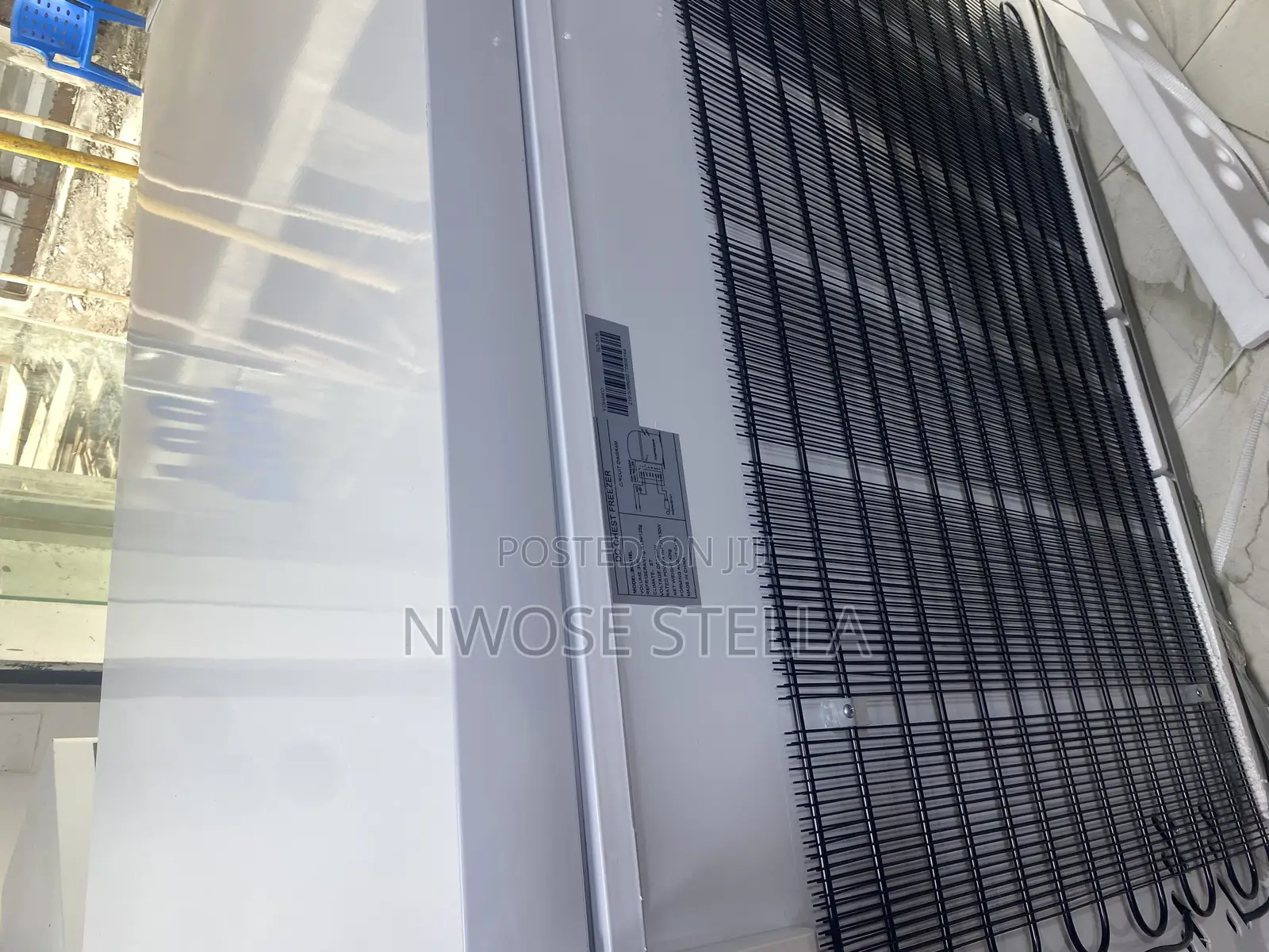 Yohako Solar Chest Freezer 318l Ac/Dc